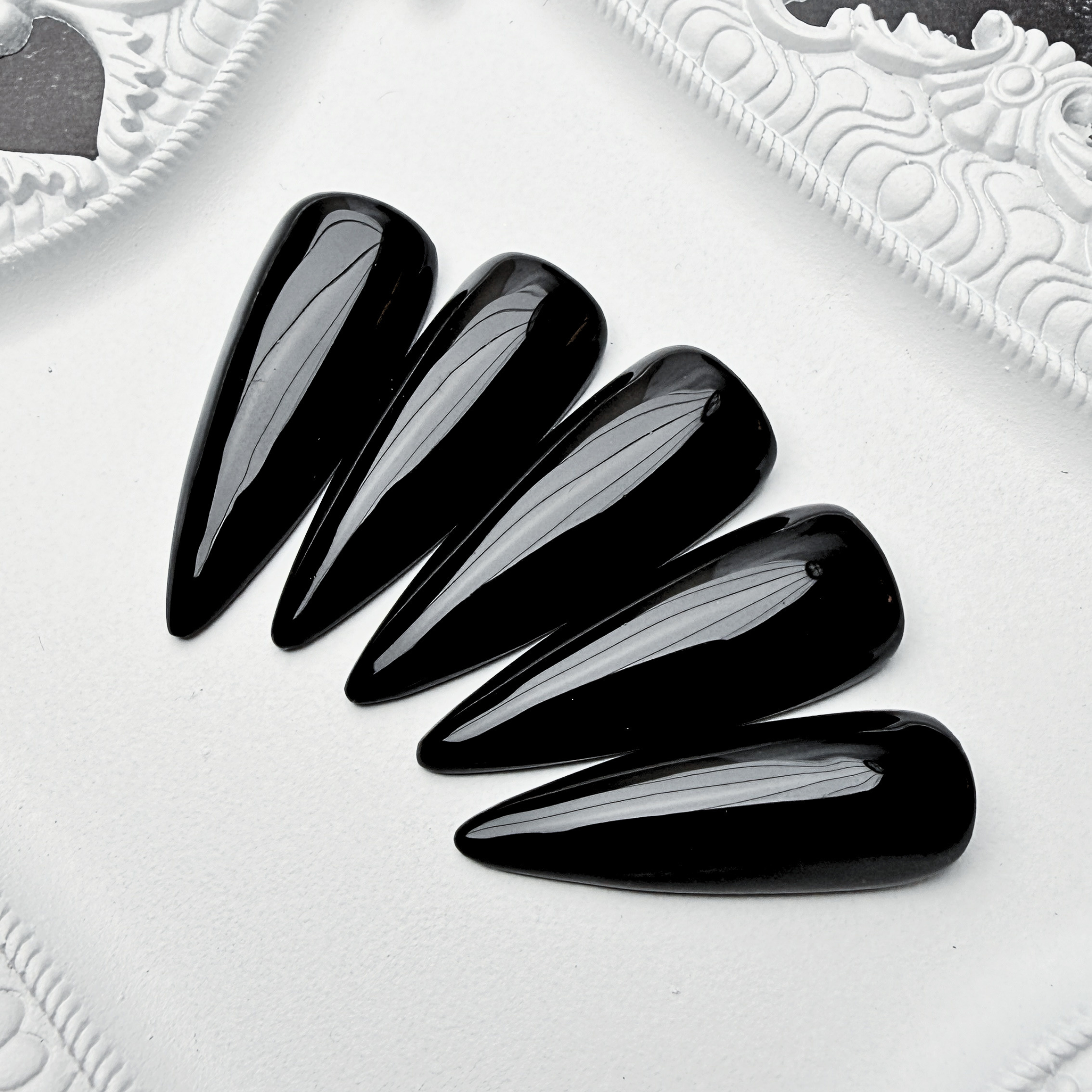 Mourning Veil - Black Solid Color Press On Nail Set